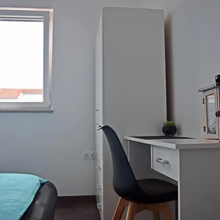 Apartment Summer Breeze
